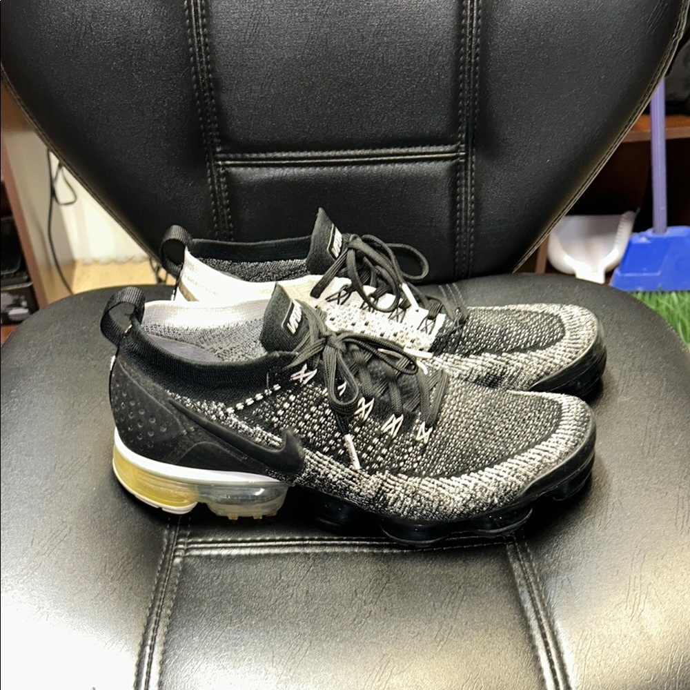 Nike Vapormax Shoes with Flyknit Upper